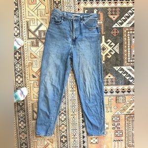 Levi’s tapered high rise jeans